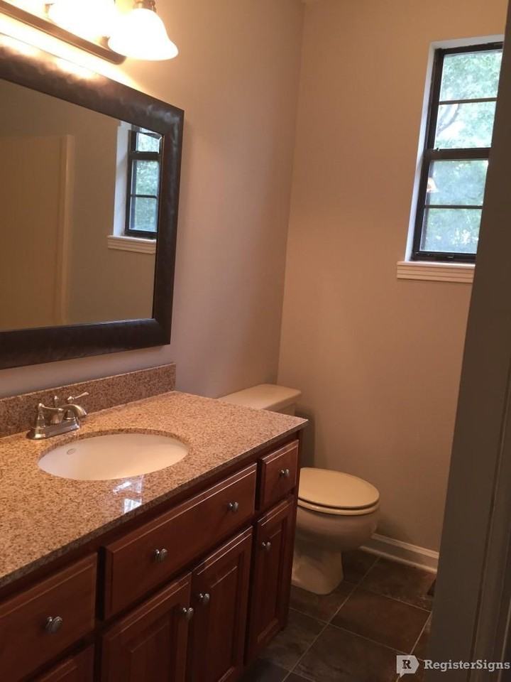 114 Miller St - Photo 2 of 12