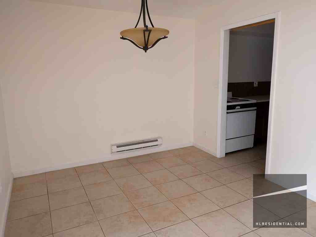 39-14 Little Neck Pkwy #2 - Photo 2 of 4