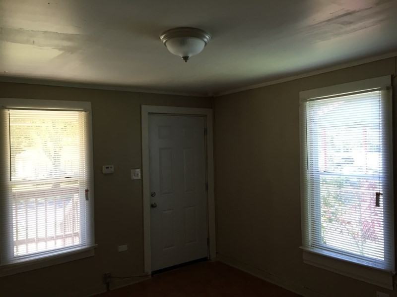 426 4th Terrace N - Photo 3 of 9