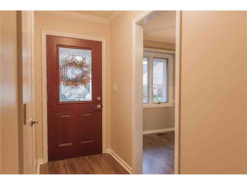 12352 Camberley Ln - Photo 3 of 20