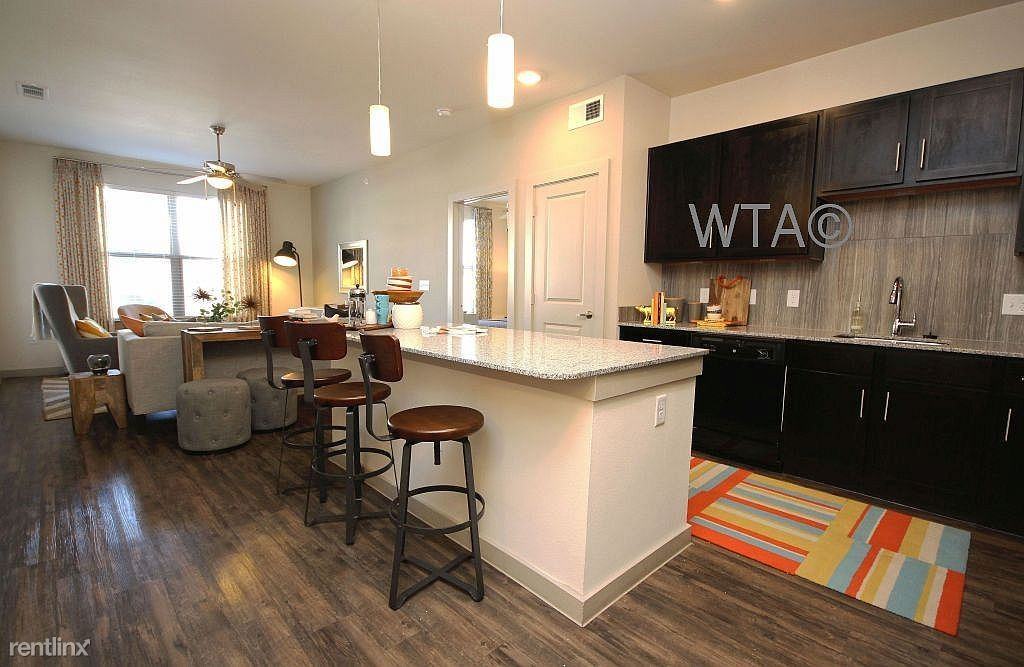 1400 Rivery Dr - Photo 2 of 9