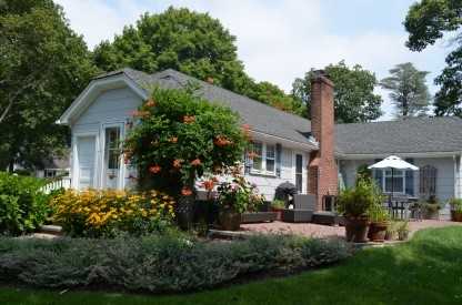 250 Oak Rd - Photo 3 of 16