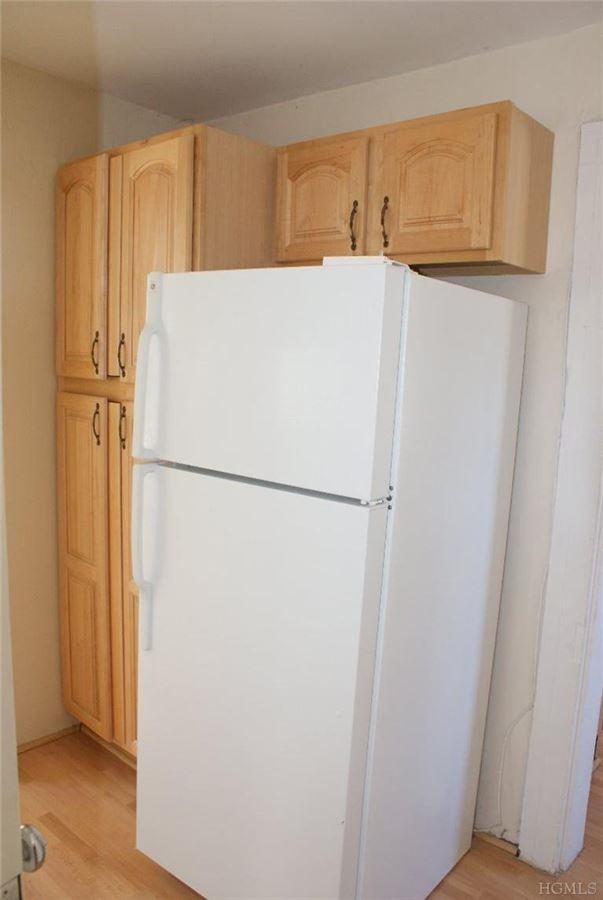 11 Crugers Ave #2 - Photo 2 of 11