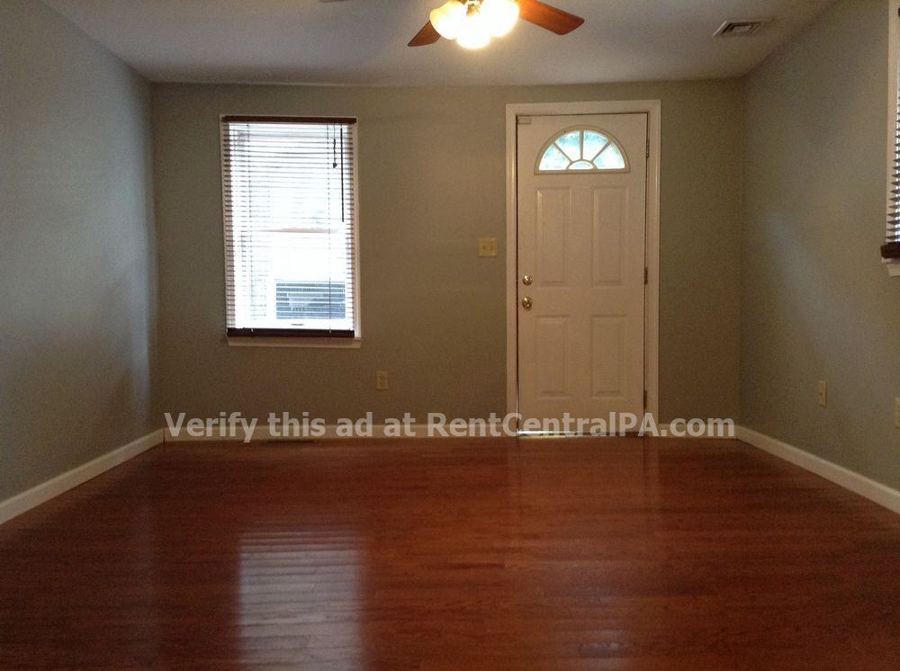 624 Showers St - Photo 3 of 22