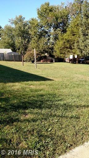 8 Commerce St - Photo 3 of 3