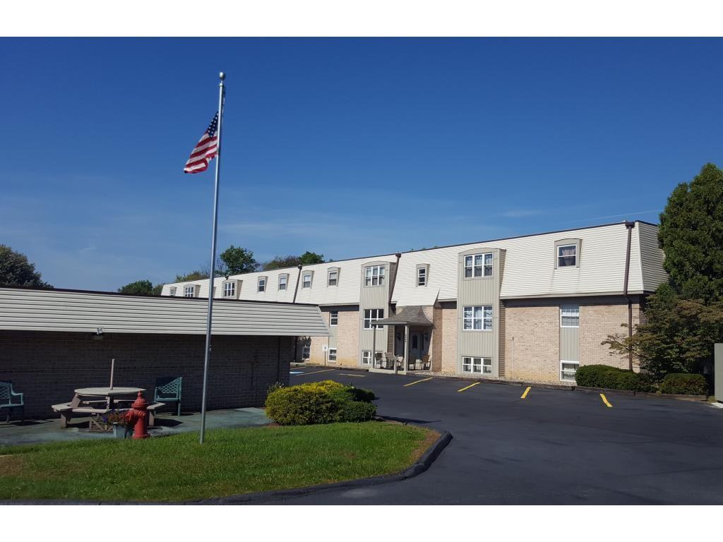 Carriage Arms - Photo 3 of 12