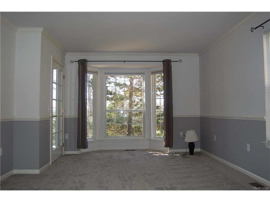 626 East St - Photo 2 of 20