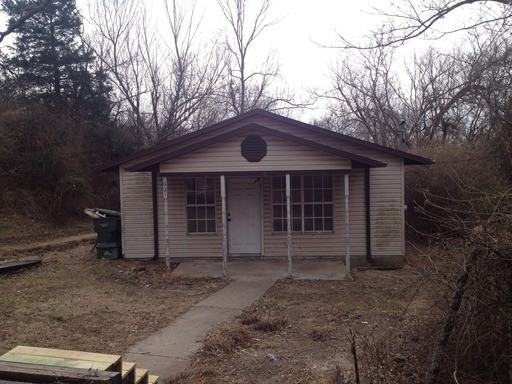 621 E Lighton Trail - Photo 2 of 14