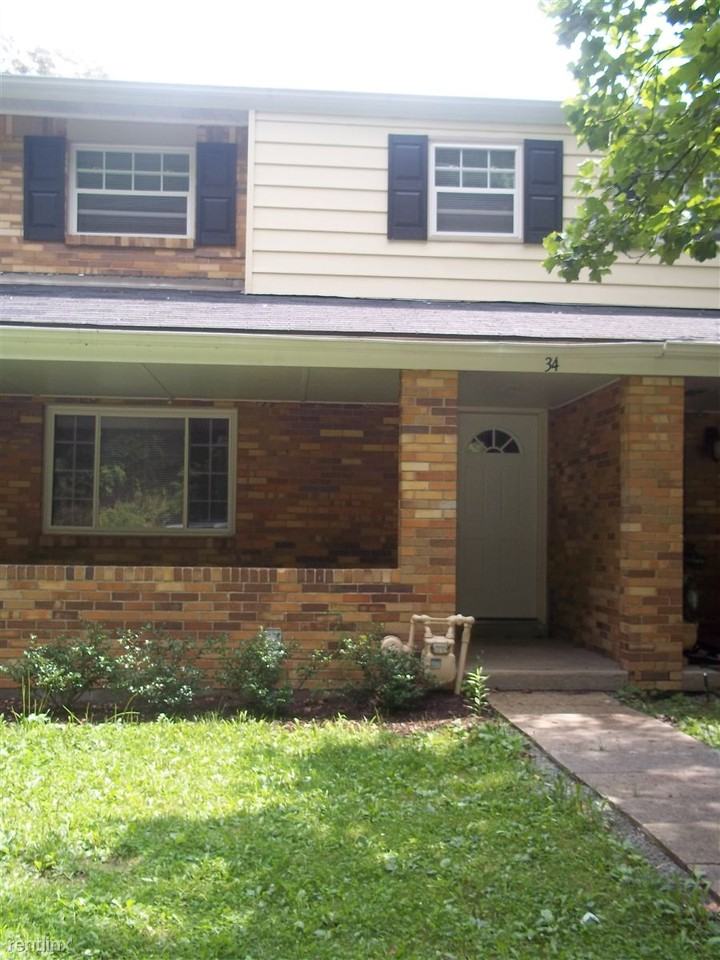 Bale Manor - Photo 3 of 9