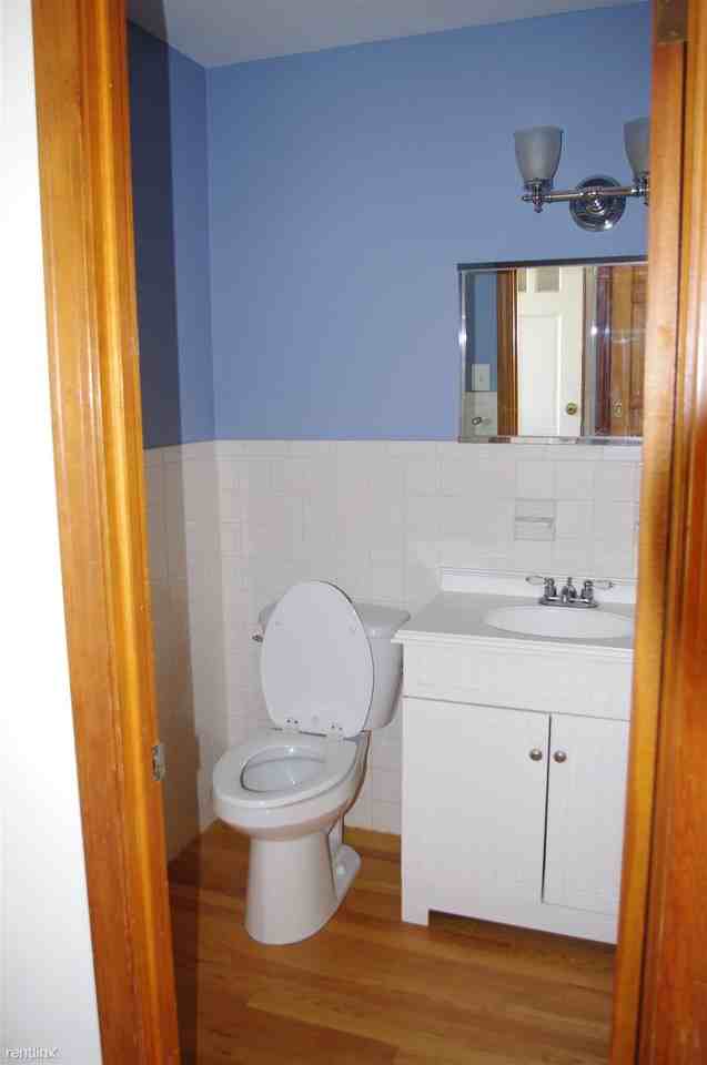 436 E Center St #6 - Photo 3 of 9