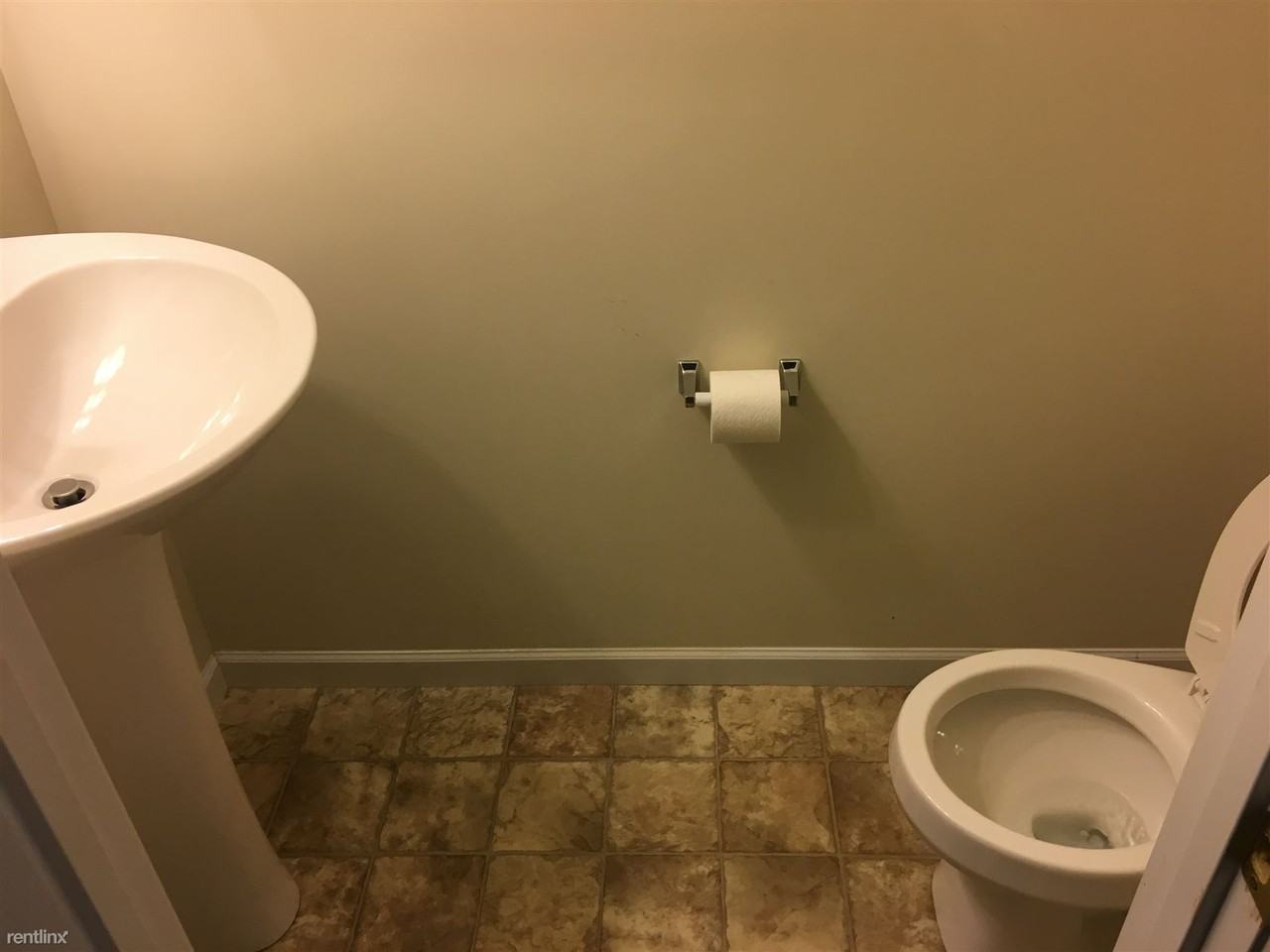 2045 Celebration Park Cir - Photo 2 of 10