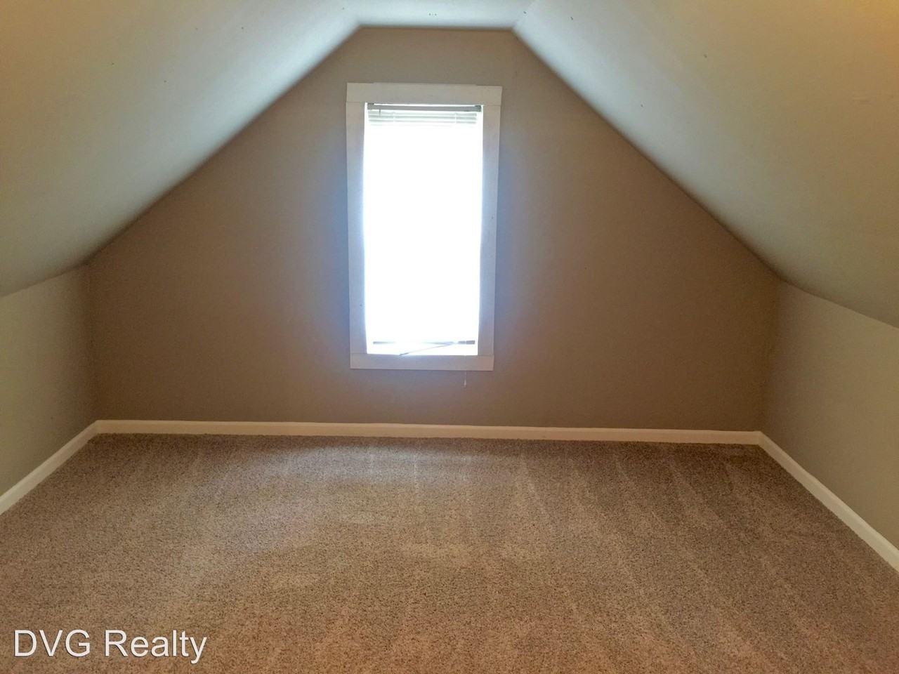 1510 William St - Photo 3 of 18