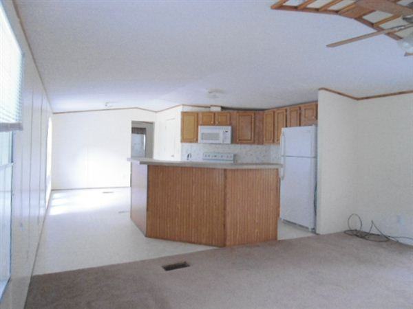 13365 Greenhill Cir - Photo 2 of 7