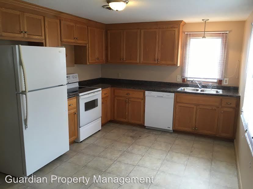 5 Belvidere St E #2 - Photo 2 of 7