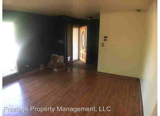 5012 NW 27th St - Photo 3 of 13