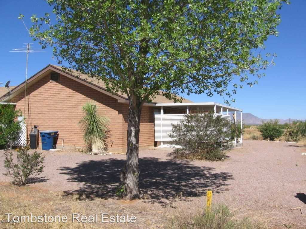 410 Dale Rd - Photo 3 of 11