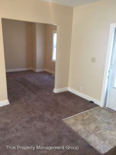 513 E 31st St - Photo 2 of 12