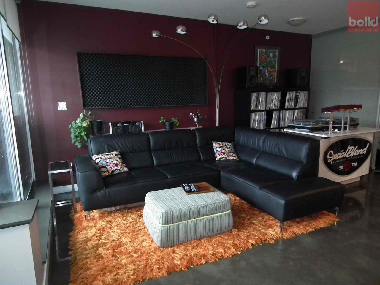 221 Union Street #215