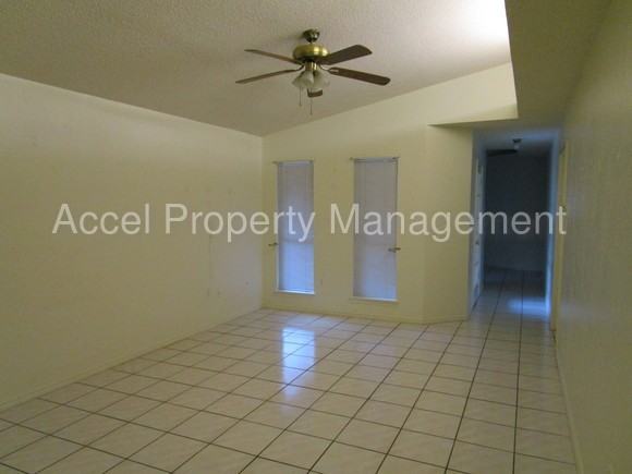 2009 Martin Ave - Photo 3 of 4