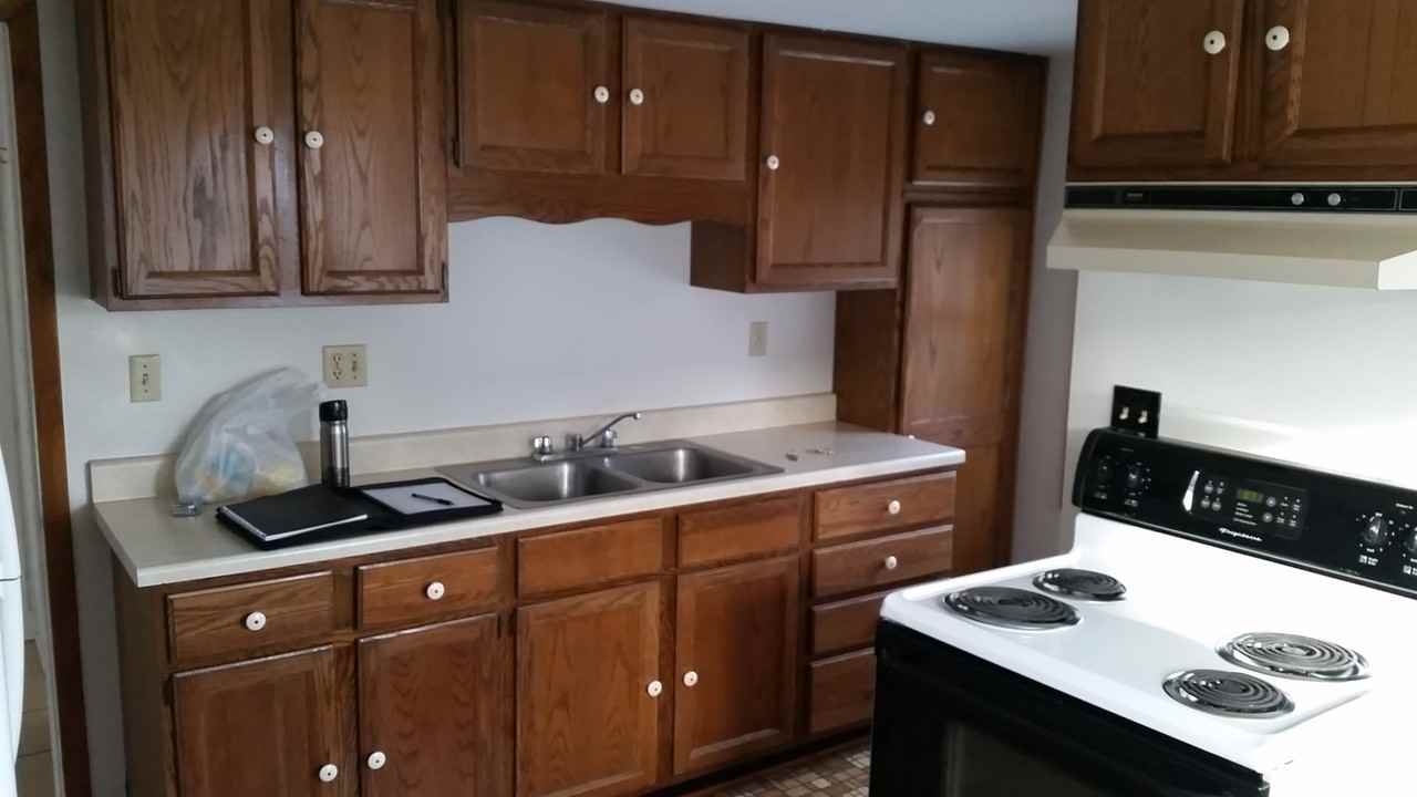 926 East Washington Street - Photo 3 of 9