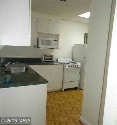 4000 17th St - Photo 3 of 8