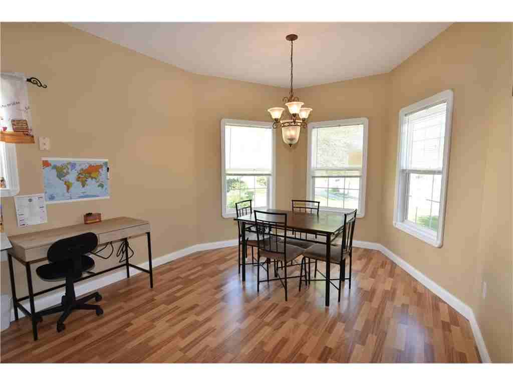 5839 Buchanan Ct - Photo 2 of 13