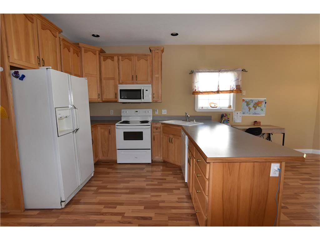 5839 Buchanan Ct - Photo 3 of 13