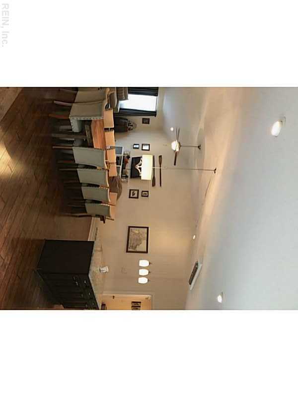 226 E McGinnis Cir - Photo 2 of 14