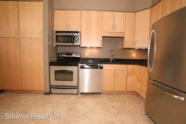 216 Jefferson Avenue - Photo 2 of 11