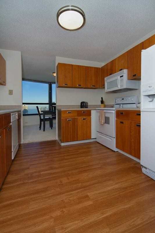 175 North Harbor Drive #0/1