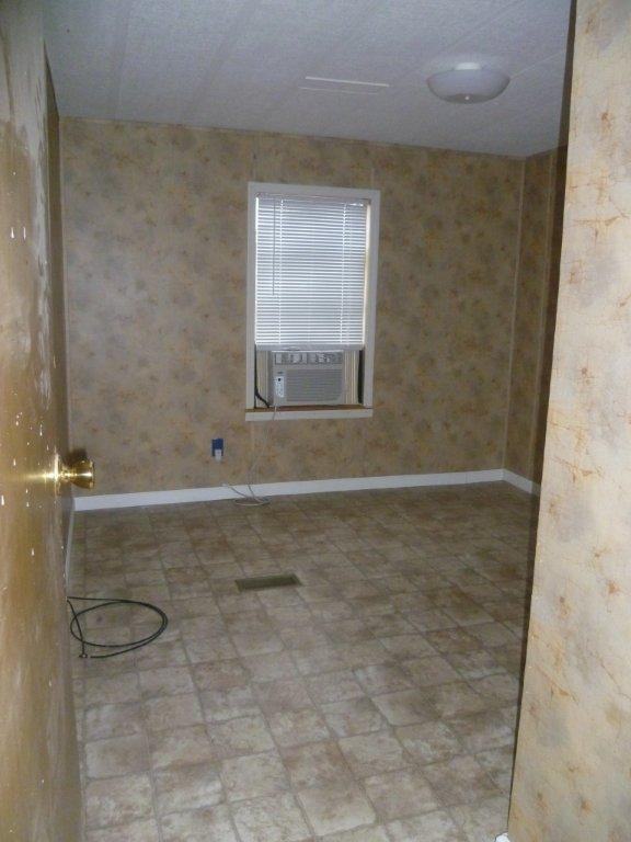 117 Lover's Ln - Photo 2 of 9