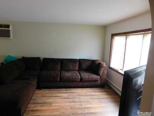 78 S Howell Ave - Photo 3 of 5