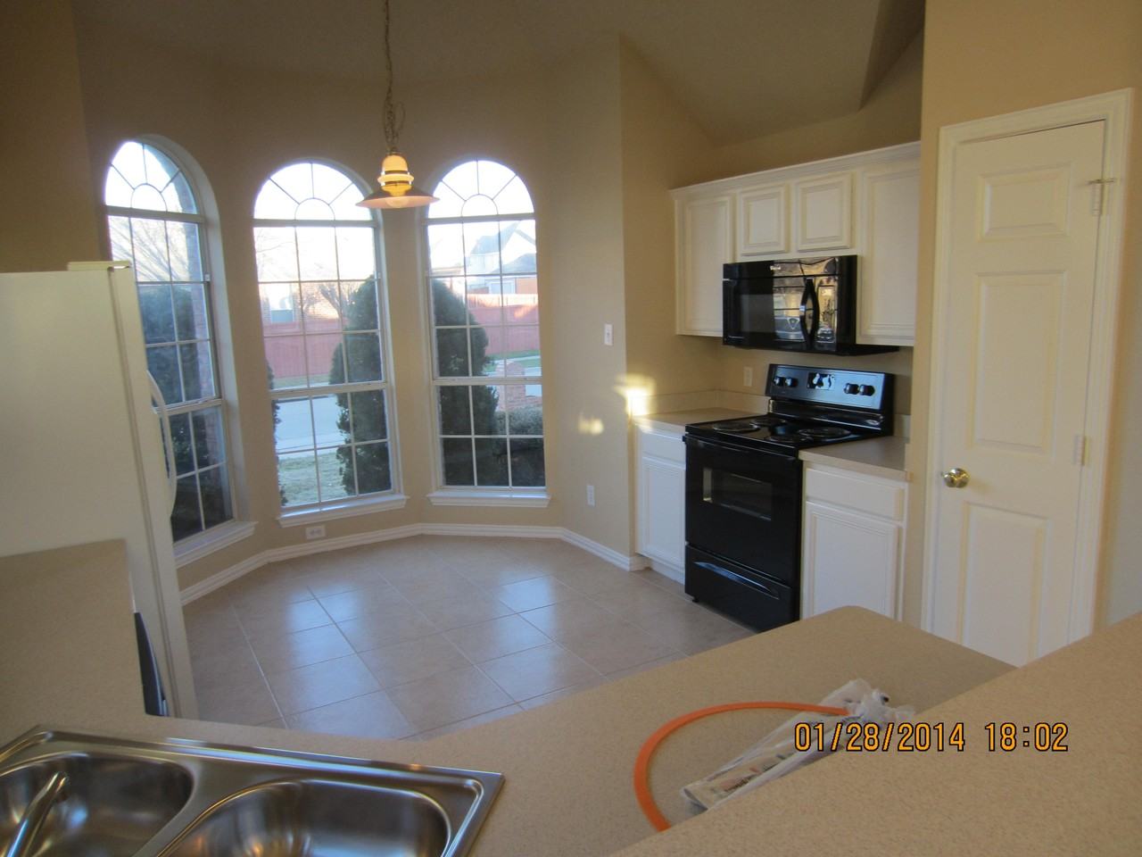 1437 Ridge Meadow Dr - Photo 3 of 12