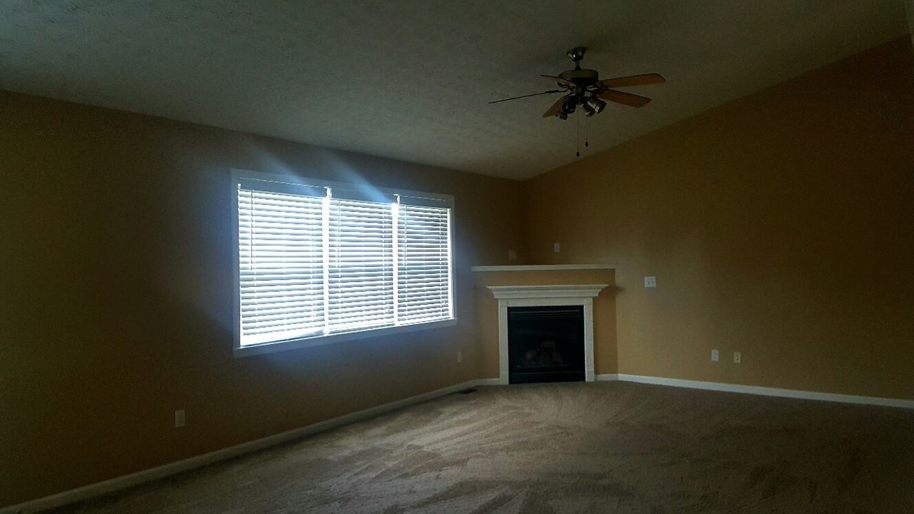 970 S Goldenrod Ln - Photo 3 of 12