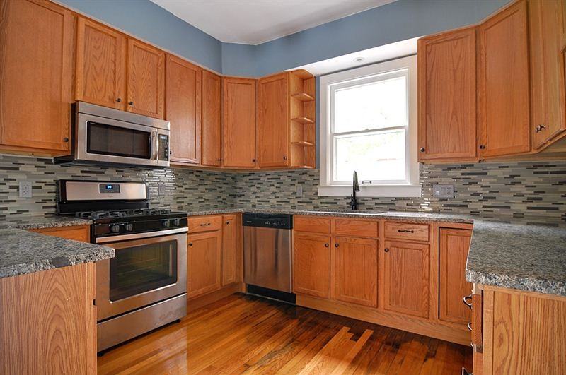 327 Henry Ave SE - Photo 3 of 18