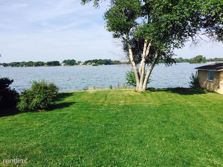 86 W Water St - Photo 3 of 22