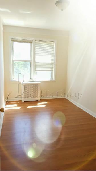 21-15 47th St 2C #2C, New York, NY 11105 2 Bedroom Apartment for $2,400 ...