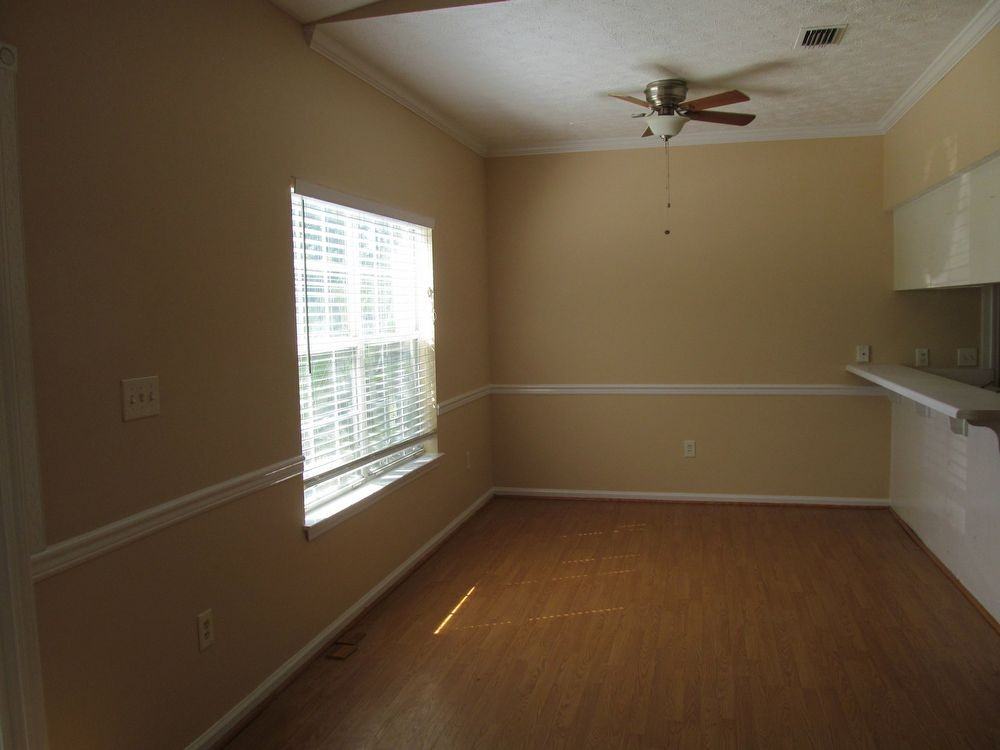 6410 Sunset Ave - Photo 3 of 8