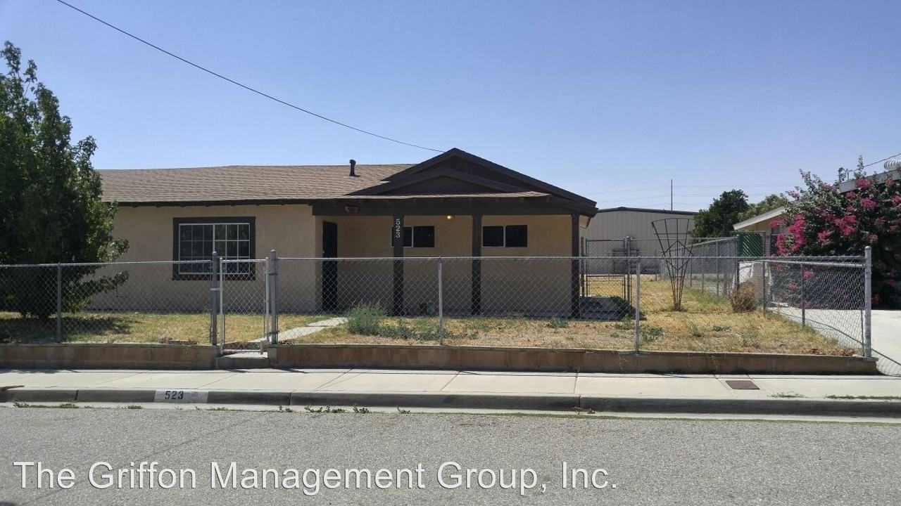 523 S Florida St - Photo 3 of 26