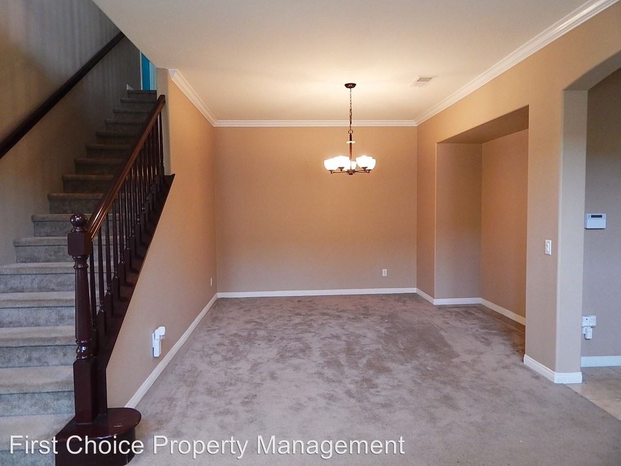 16880 Valley Spring Dr - Photo 3 of 18