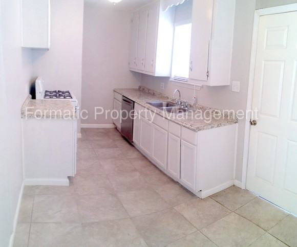 26230 6th St - Photo 3 of 8