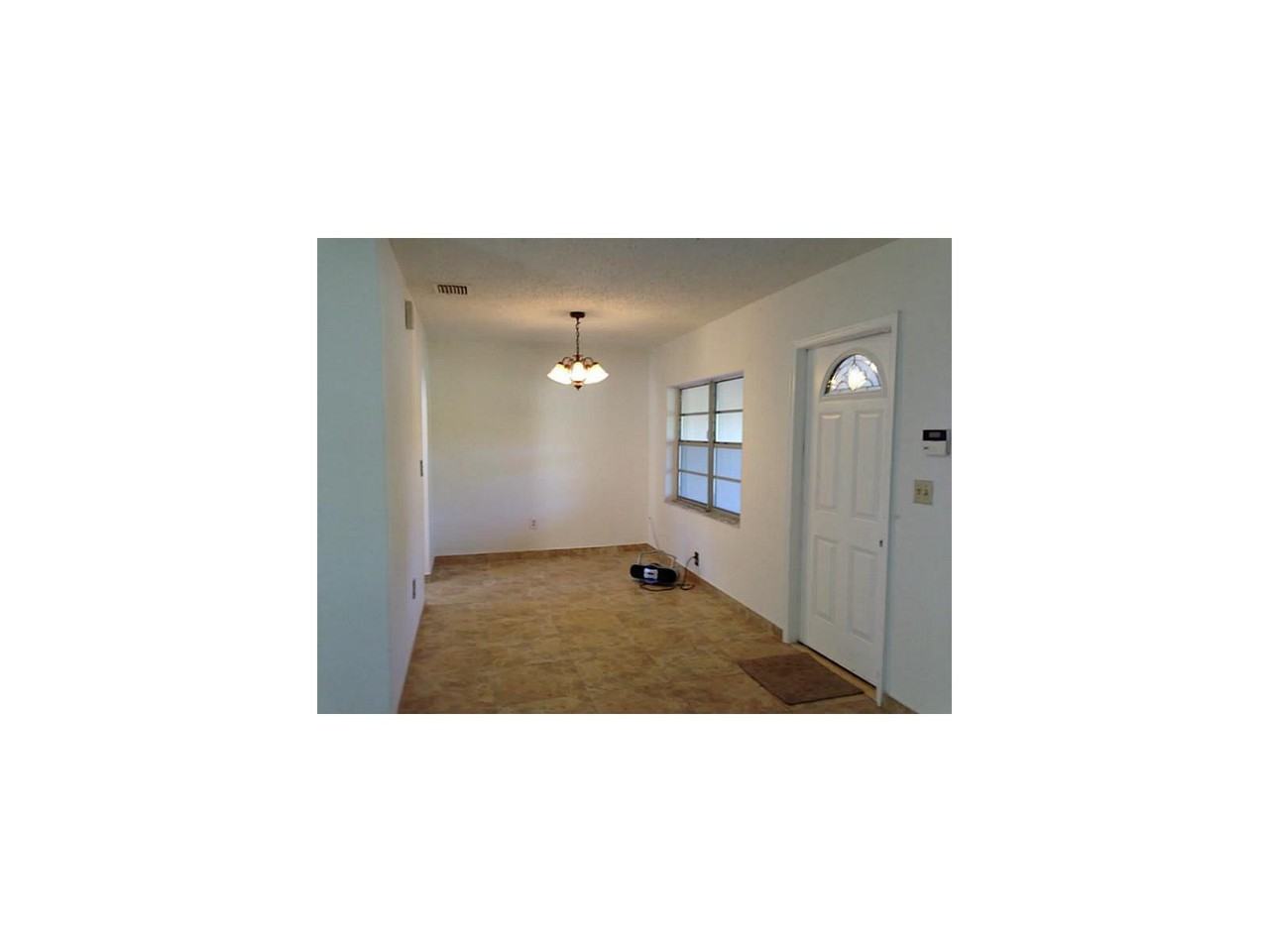 590 NW 127th St - Photo 2 of 8