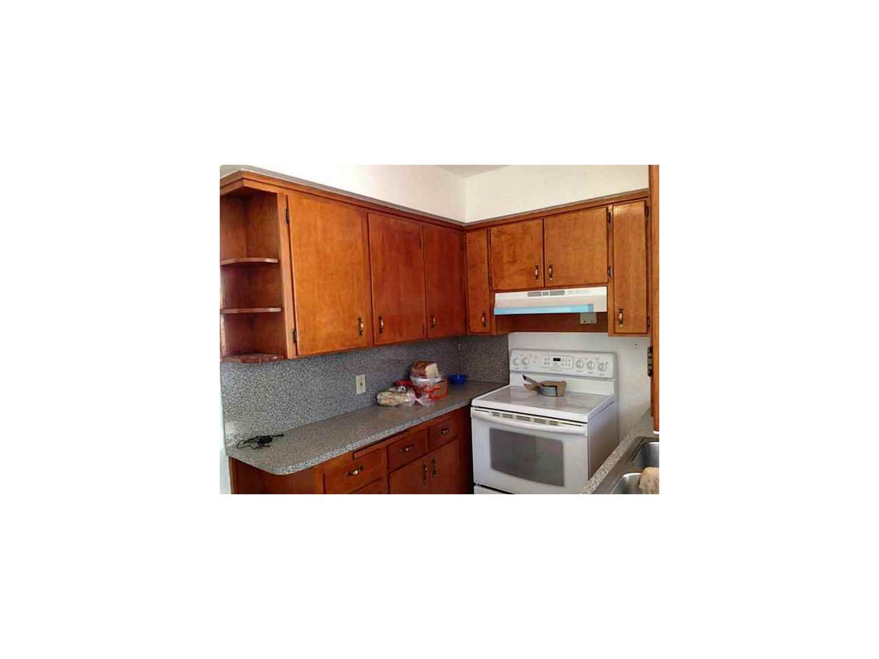 590 NW 127th St - Photo 3 of 8