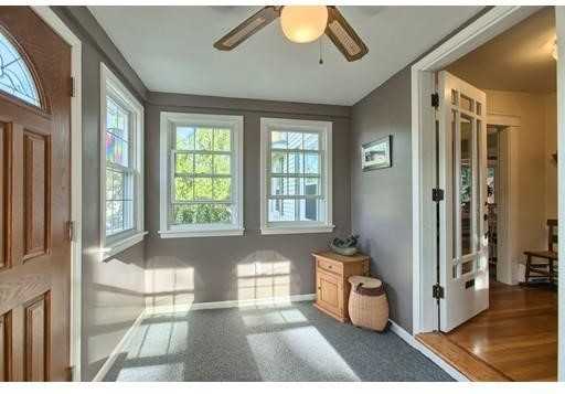 11 Mayfield Rd #11 - Photo 3 of 27