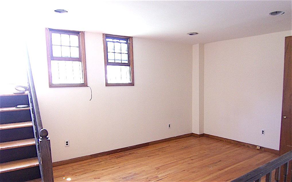 205 West 84th Street - Photo 3 of 9
