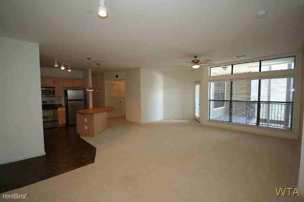 South Congress & 290 - Photo 3 of 6