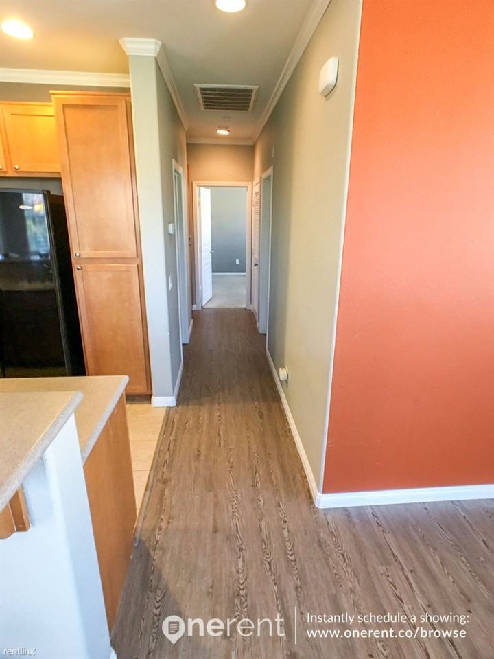222 Calle del Sol - Photo 2 of 24