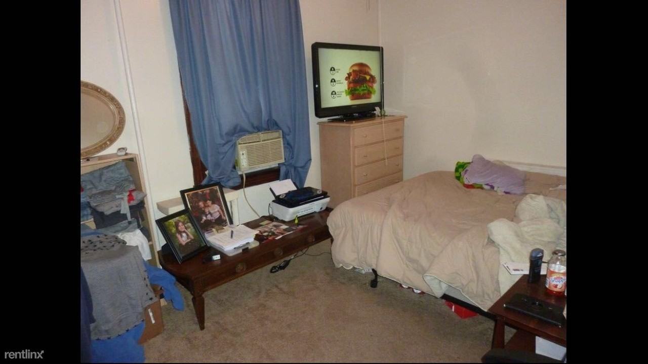 279 Washington Ave - Photo 2 of 9