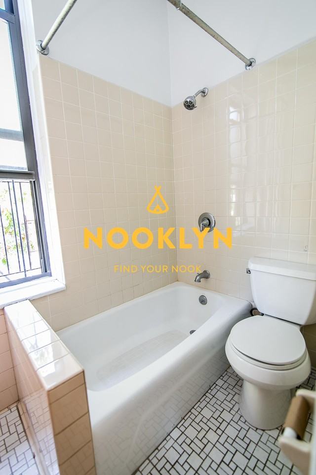 198 Java Street - Photo 2 of 14