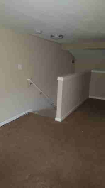 1226 E Eager St - Photo 3 of 11